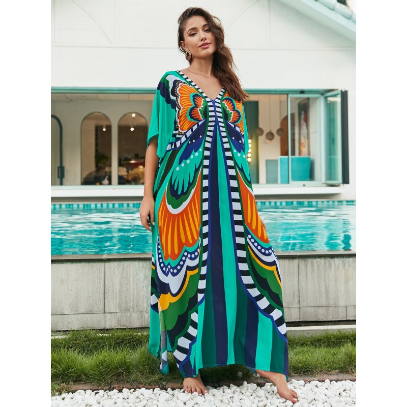 Trend Batwing Beach Coverup Dress plus size kaftan dress on tropical beach with palm trees