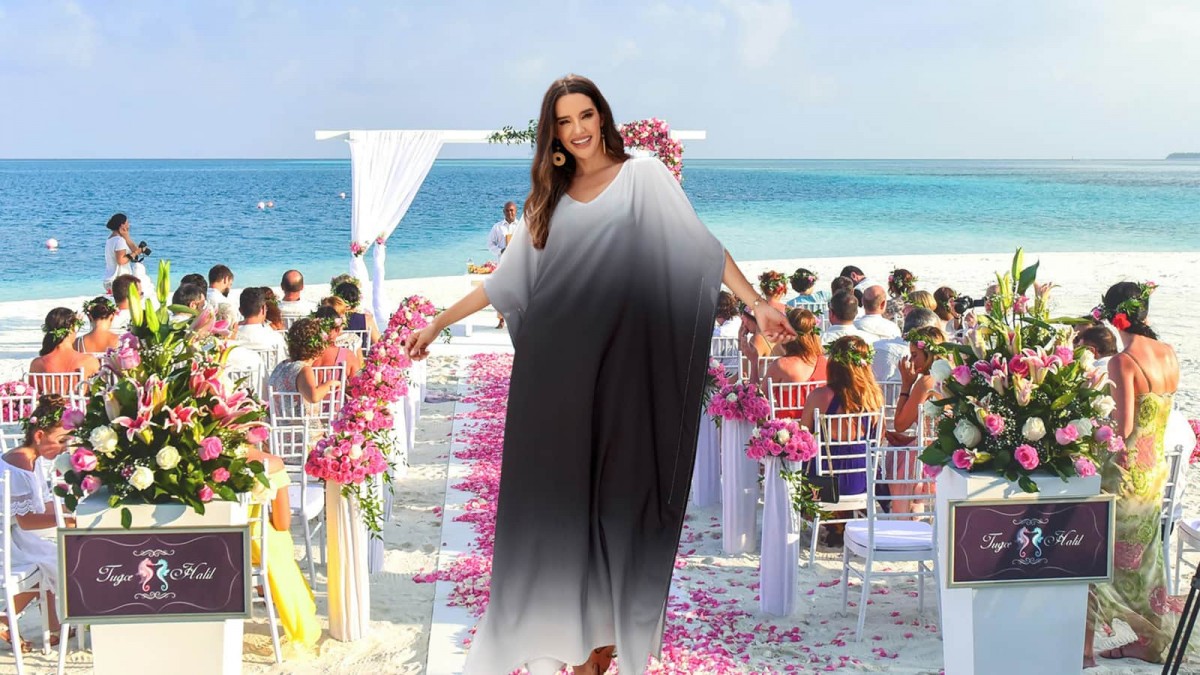 Beach Wedding Bliss: Why Kaftans Are a Must-Have for Coastal Celebrations